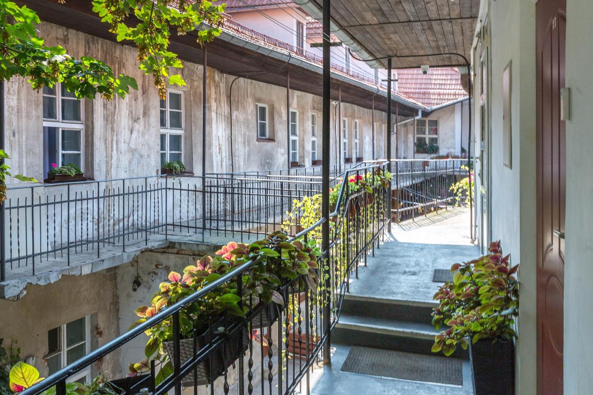 Jozefa 12 Apartments Krasków Exterior foto